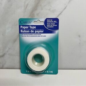 Careus paper tape safe for sensitive skin 
For securing bandages around wounds